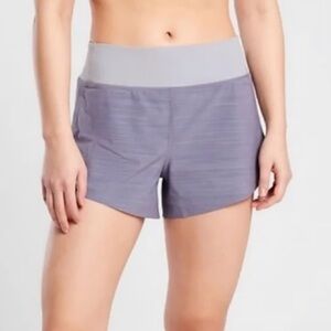Athleta Compression Pull-on Shorts in Size XL